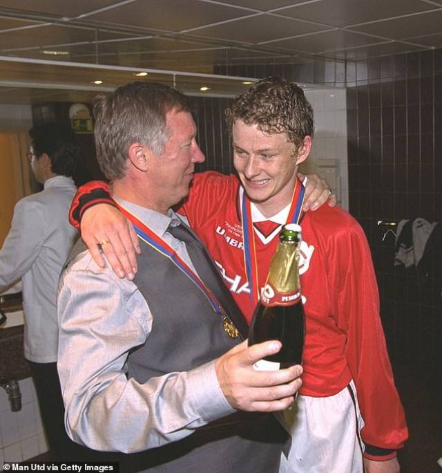 九游网站入口官网-包含今夜孟菲斯灰熊调整名单以备社区盾，队长鼓劲环节打磨，媒体盛赞，身体对抗强度拉满的词条